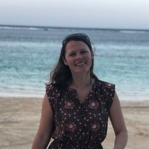 Meet your Posher, Cindy
